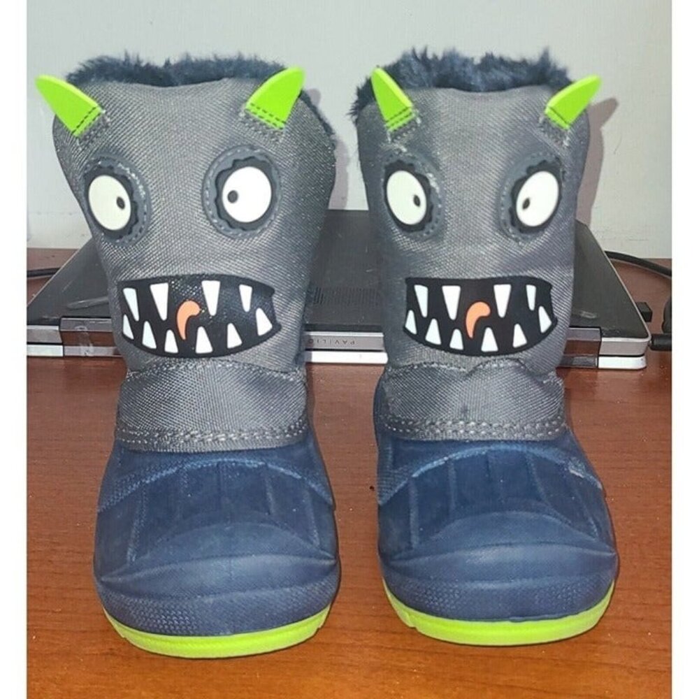 Boys sz. 5 winter snow monster boots cat and jack thermolite outerwear gray blue